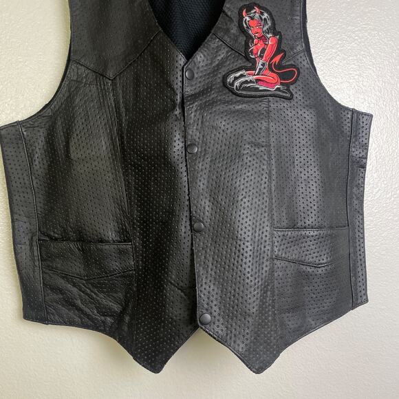 Hot Leathers Leather Vest Mens 48 Black Motorcycle Biker Devil Woman Patch USA - Picture 5 of 11